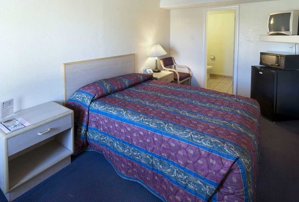 American Executive Inn Меса Номер фото