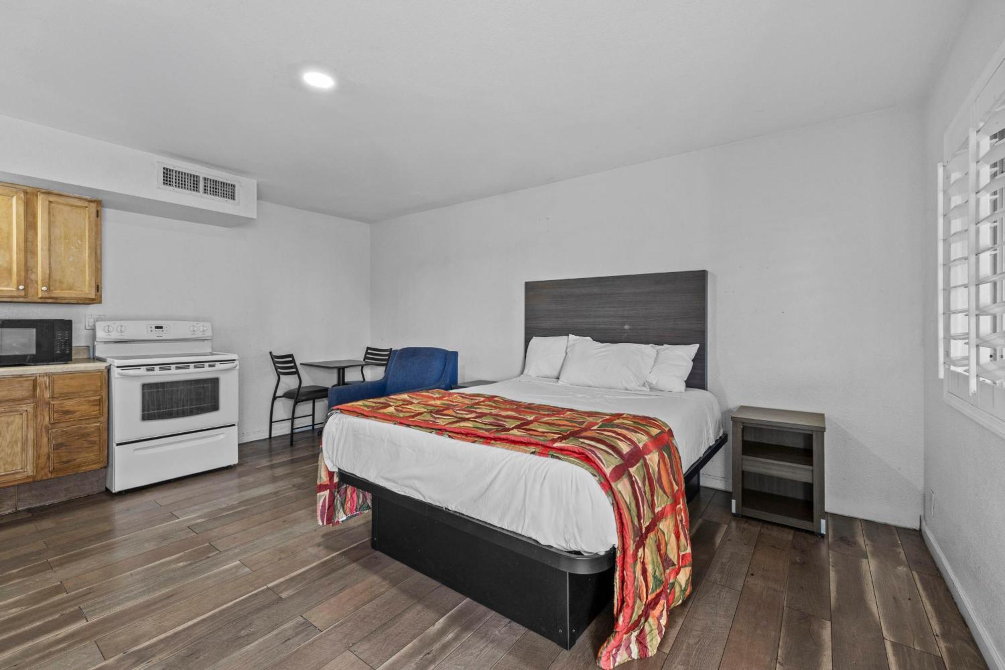 American Executive Inn Меса Экстерьер фото